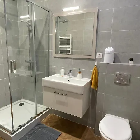 Apartment Chez Jean-yves Et Zoe - La Boheme - Au Calme, Tres Propre, Proche Parkings *